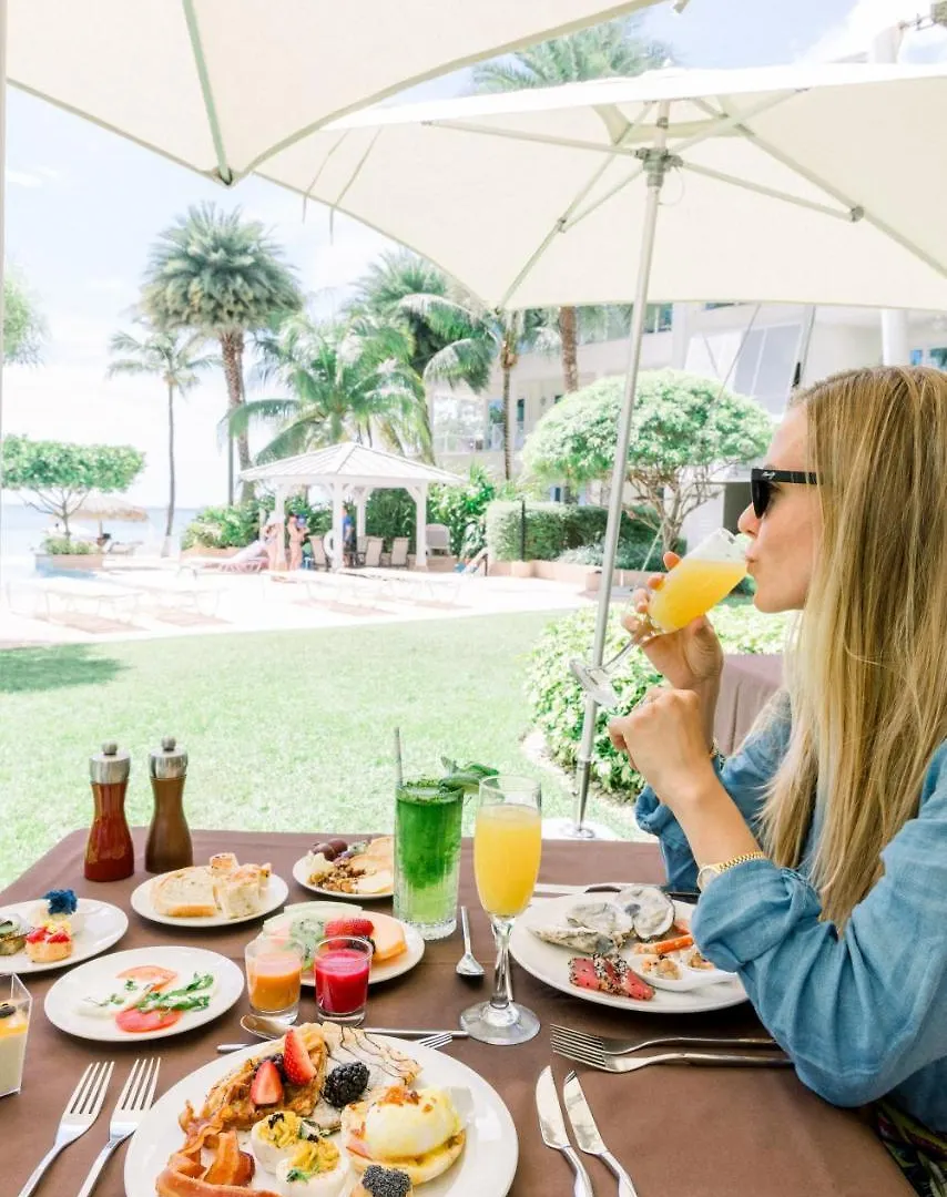 Caribbean Club Boutique Hotel, Grand Cayman Dog City 5*,  Kajmán-szigetek
