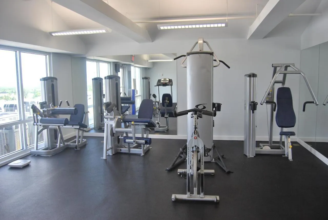 ***** Szálloda Caribbean Club Boutique Hotel, Grand Cayman Dog City Kajmán-szigetek