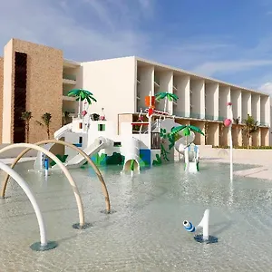 Hotel Family Selection At Grand Palladium Costa Mujeres & ****