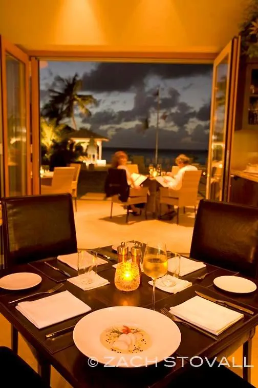 Caribbean Club Boutique Hotel, Grand Cayman Seven Mile Beach 5*,  Каймановы острова